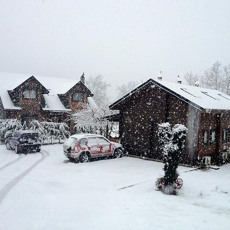 Agroktima Armonia Guest House Karpenisi ภายนอก รูปภาพ