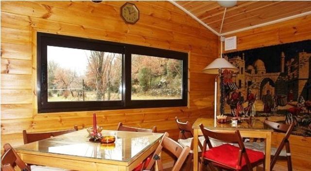Agroktima Armonia Guest House Karpenisi ภายนอก รูปภาพ
