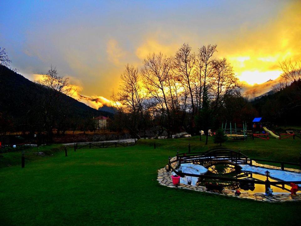 Agroktima Armonia Guest House Karpenisi ภายนอก รูปภาพ